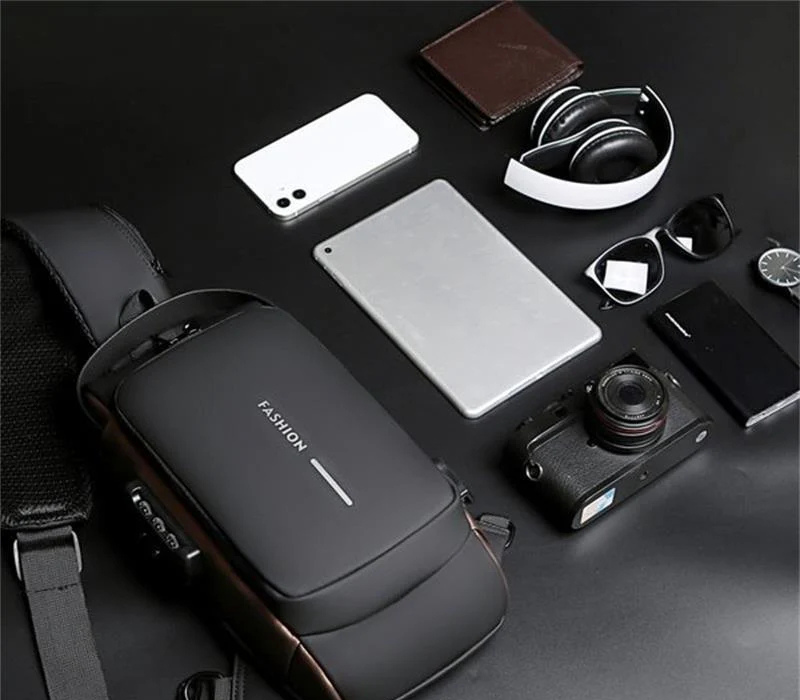 Bolso Anti-Robo Impermeable con USB - Estilo, seguridad, organización y conexión en todo momento